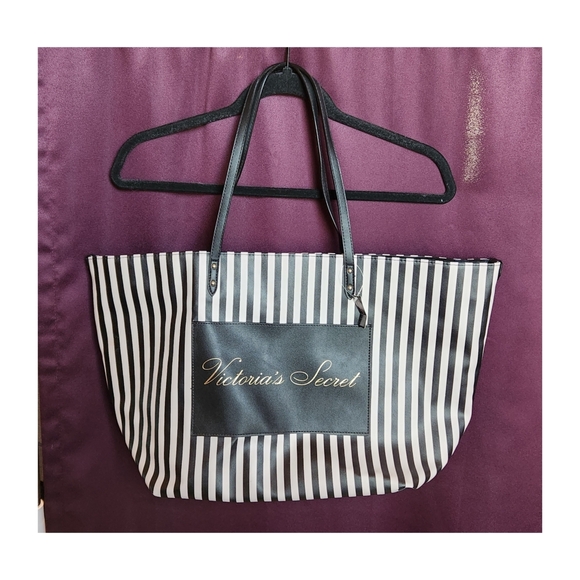 Victoria's Secret Handbags - NWT Victoria's Secret Striped Weekender Bag